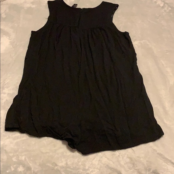 romper - Picture 2 of 3